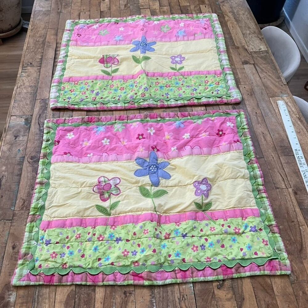 Circo Floral Patchwork Quilted Standard Size Pillow Shams